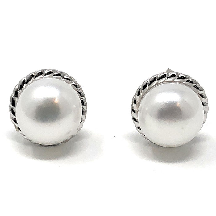 Sterling Silver Freshwater Pearl Scalloped-Edge Classic Stud Earrings, 10mm - LooptyHoops