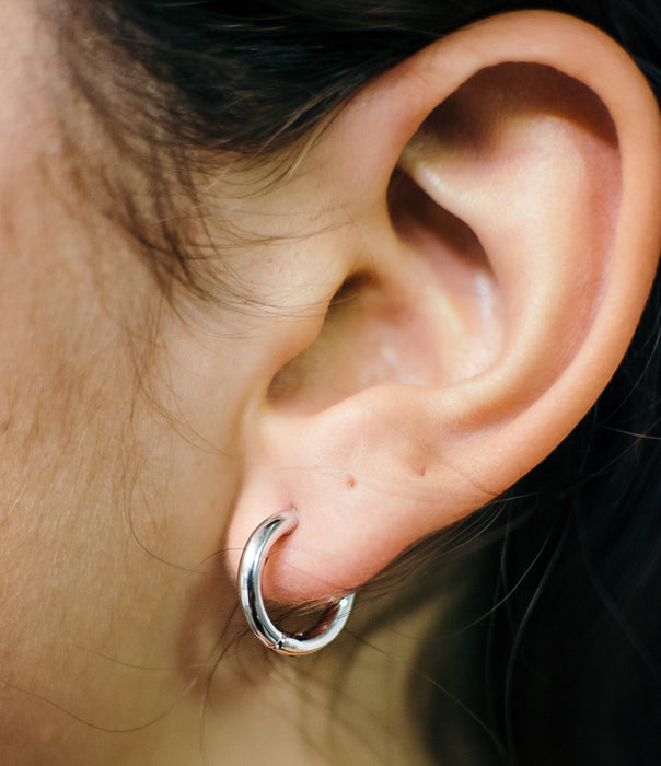 Small 14K White Gold Endless Hinged Huggie Hoop Earrings, .60 In (15mm) (2.5mm Tube) - LooptyHoops