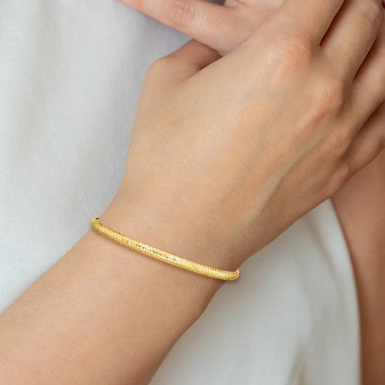 10K Yellow Gold Textured Flexible Bangle Bracelet, 4mm Wide, 7.5 Inch Lightweight Gold Bracelet