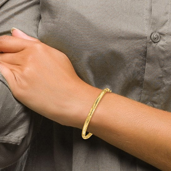 10K Gold Florentine Engraved Hinged Bangle Bracelet, 5mm (3/16”) Brushed Diamond-Cut Finish, 7.75 Inch