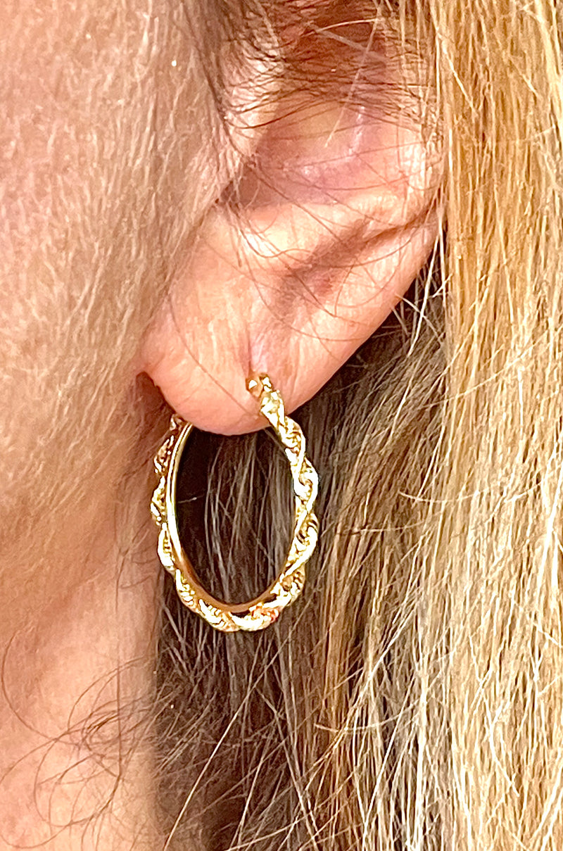 14k Yellow Gold Diamond Cut Click-down Hoop Earrings (2mm), All Sizes - LooptyHoops