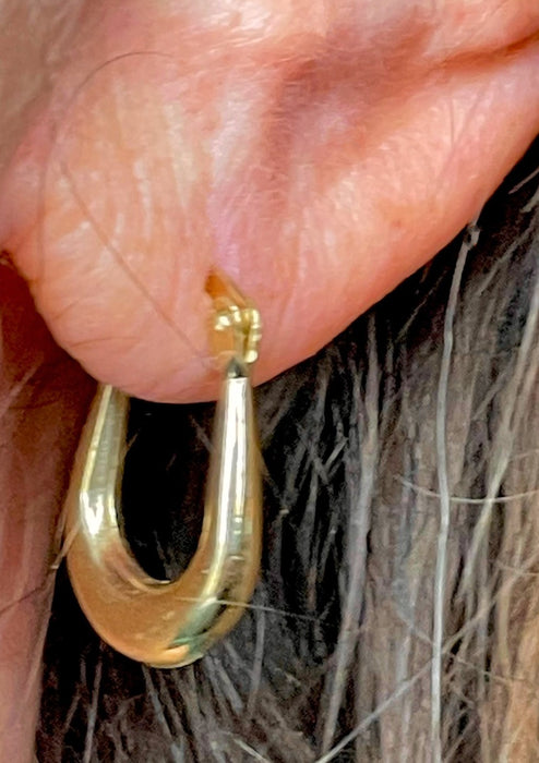 14K Gold Small Oval Hoops - LooptyHoops