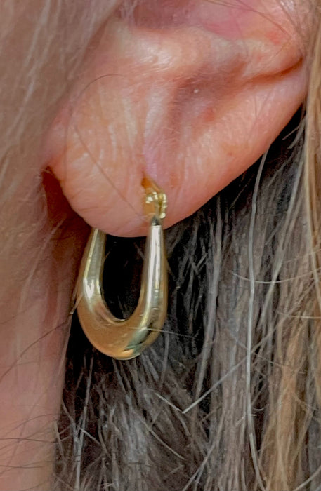 14K Gold Small Oval Hoops - LooptyHoops