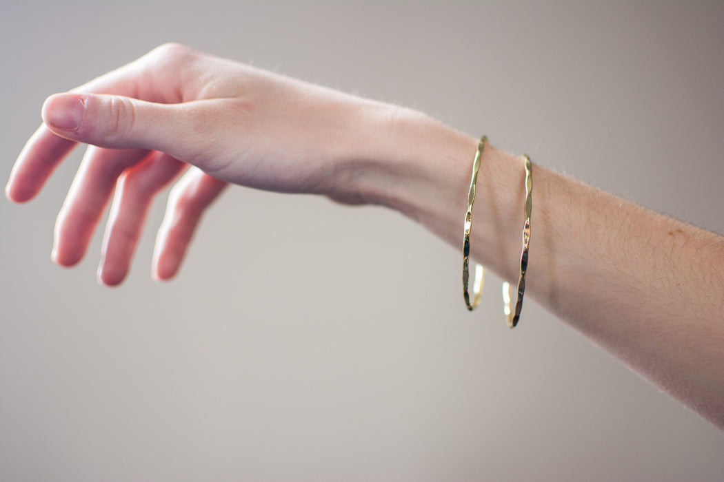Handmade Electroplated Rippled Wire Bracelet - LooptyHoops